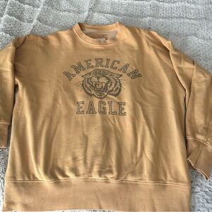 American eagle light yellow crewneck small